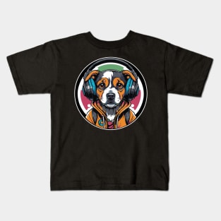 Puppy wearing headphones Kids T-Shirt